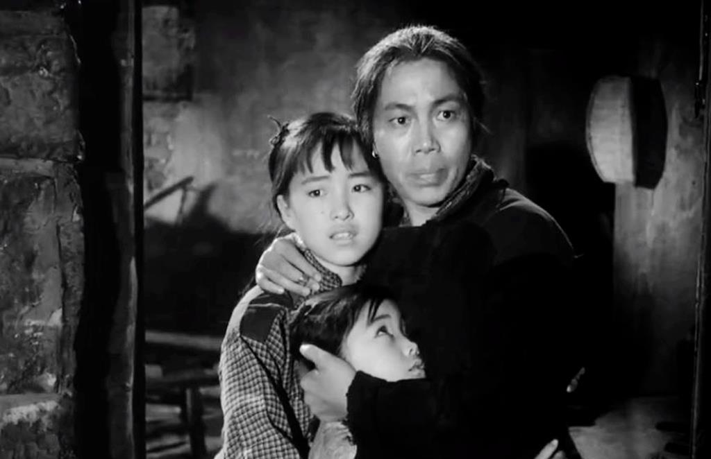 刘烨|影海拾珠：《苦菜花》堪称经典，演冯大娘儿女的几位演员后来怎样