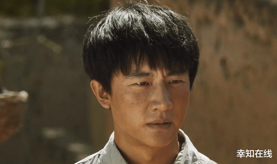 黄轩|36男星夜会美女私生活被扒,与圈内大姐大传绯闻,上位史堪比影视剧