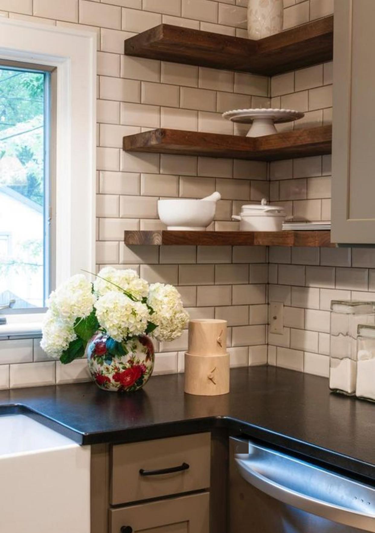 亏大了!但凡你利用好吊柜转角这块,厨房最少能再多2㎡收纳