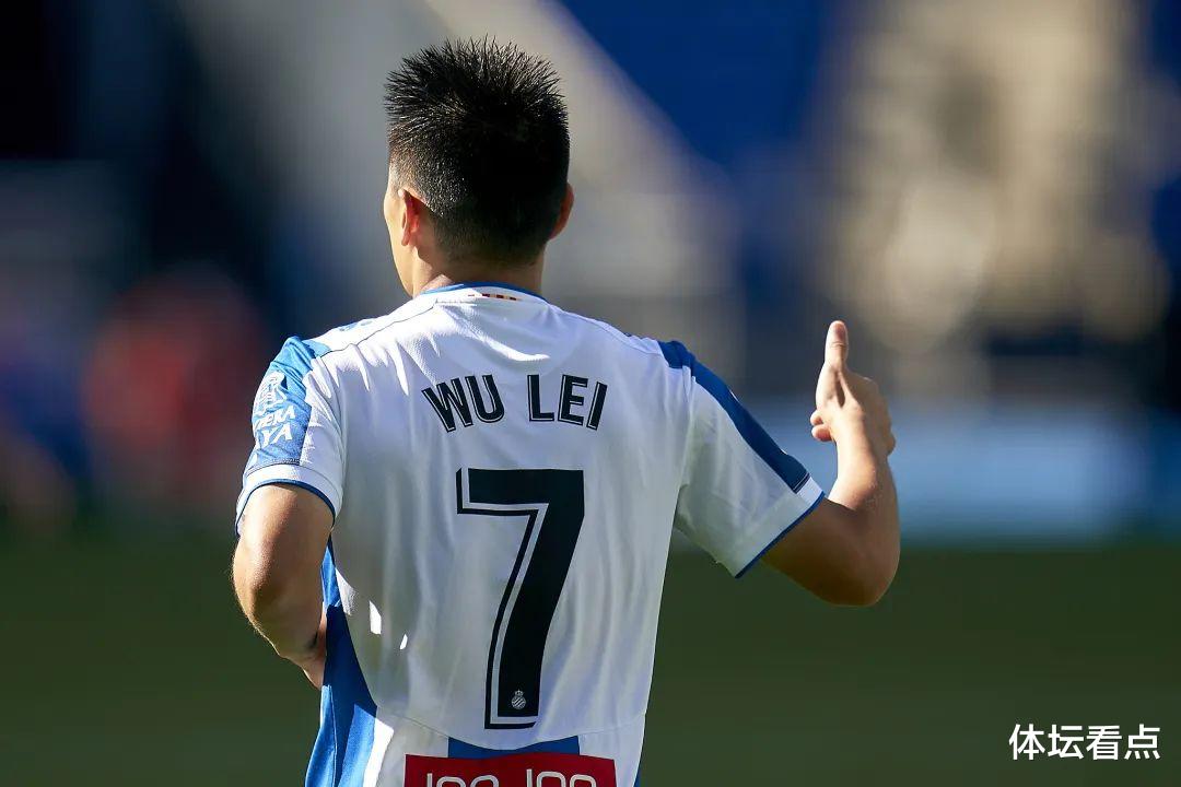 武磊|武磊留洋效果显著！被撞后纹丝未动，提前预判对抗，对手都懵了
