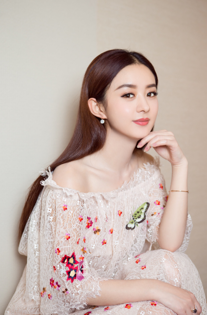 杨幂|6月最火女演员榜大洗牌!露思垫底,杨幂跌至第7,但榜首难以超越