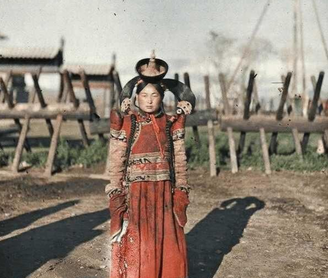 缘来妈咪|法国摄影师拍下罕见清朝百姓真实样貌彩照，和电视剧相差甚大