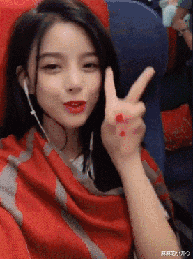 “我家邻居盖了栋豪宅，弄的我家变成了他的厨房…”爸爸和儿子即视感