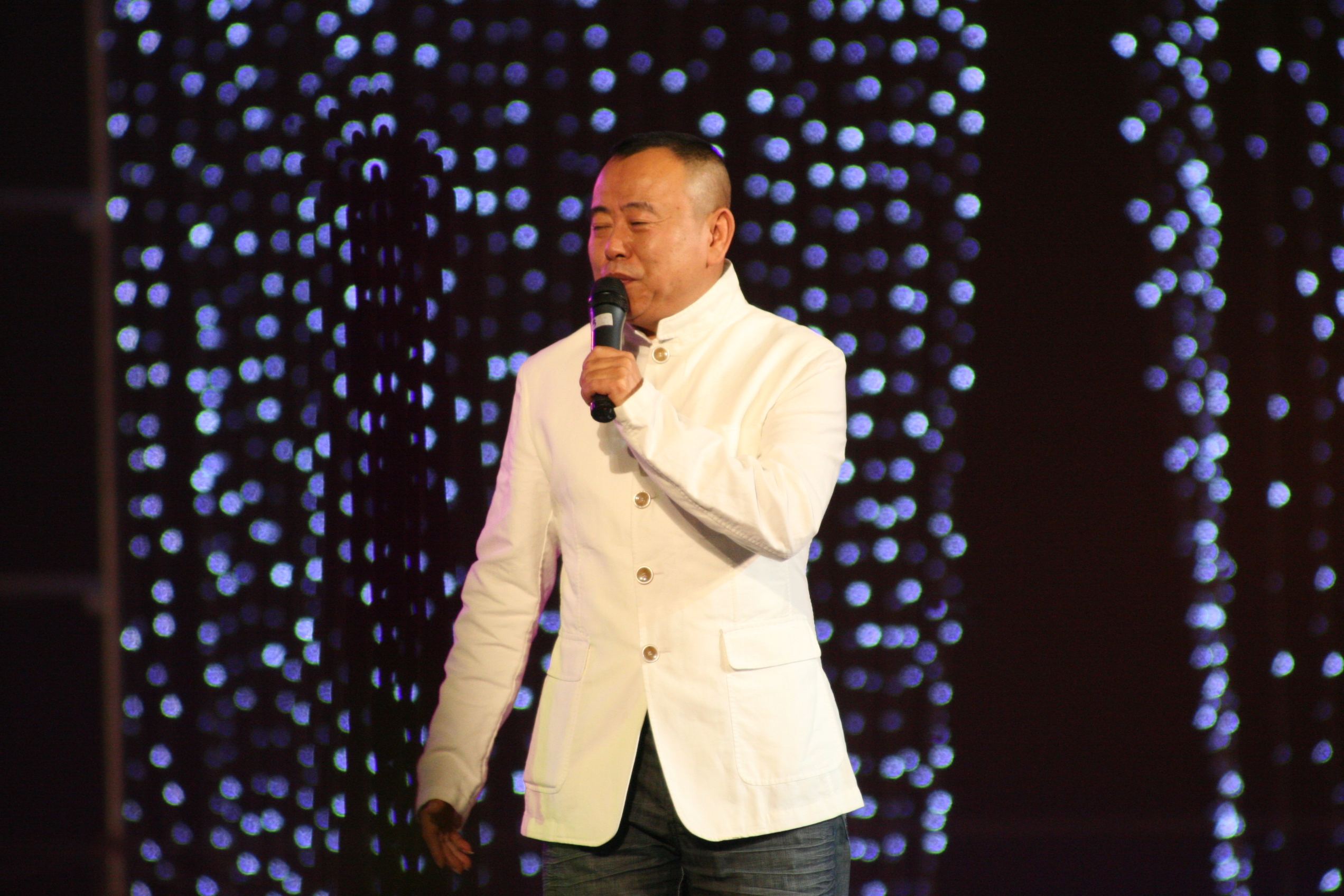 于月仙|于月仙车祸细节被揭，司机致命操作成突破口，赵本山脱不了关系？