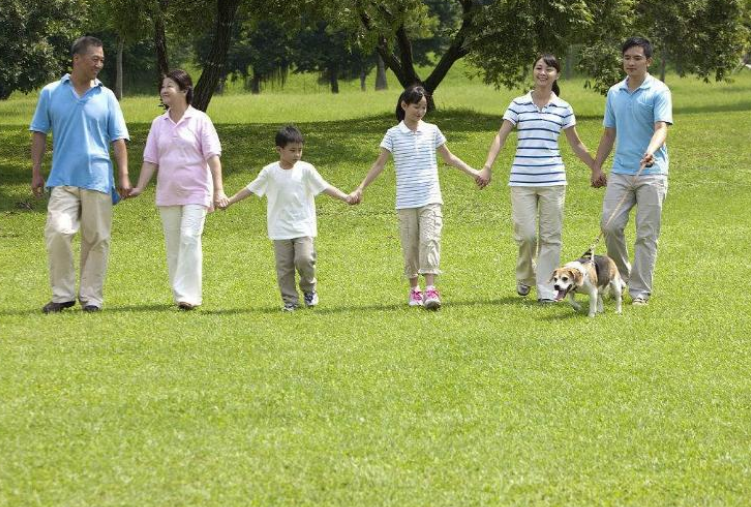 方彤彤|在暑假要带孩子出门，需要注意些什么？