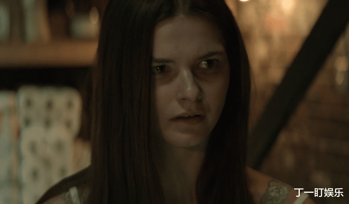 丁一盯娱乐 女孩儿被囚禁地下20年，怀孕4次，凶手身份令人窒息！