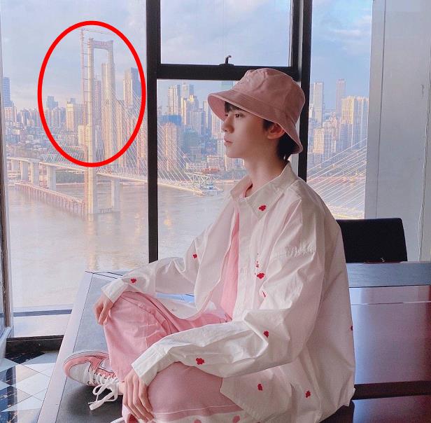 预告片|左航暴风成长，在时代峰峻迎来新身份，早已通过自拍照告知粉丝