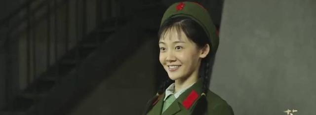 神人黑白脸 出道即消失，靠一部电影出圈火速下嫁郑恺，苗苗才是“躺赢”玩家