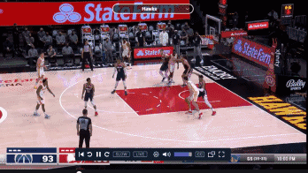 威斯布鲁克|懂事，贝尔斯坦让篮板给威少，助其加冕三双王，球迷评论太精彩