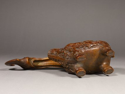 犀牛|沉香犀牛兕觥摆件