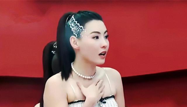 阿兰|阿兰被淘汰，《浪姐2》的“遮羞布”终于被扯下了！