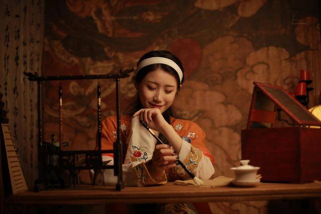 林静|这个新风口收割年轻人，俩月回本，比剧本杀更好赚钱？