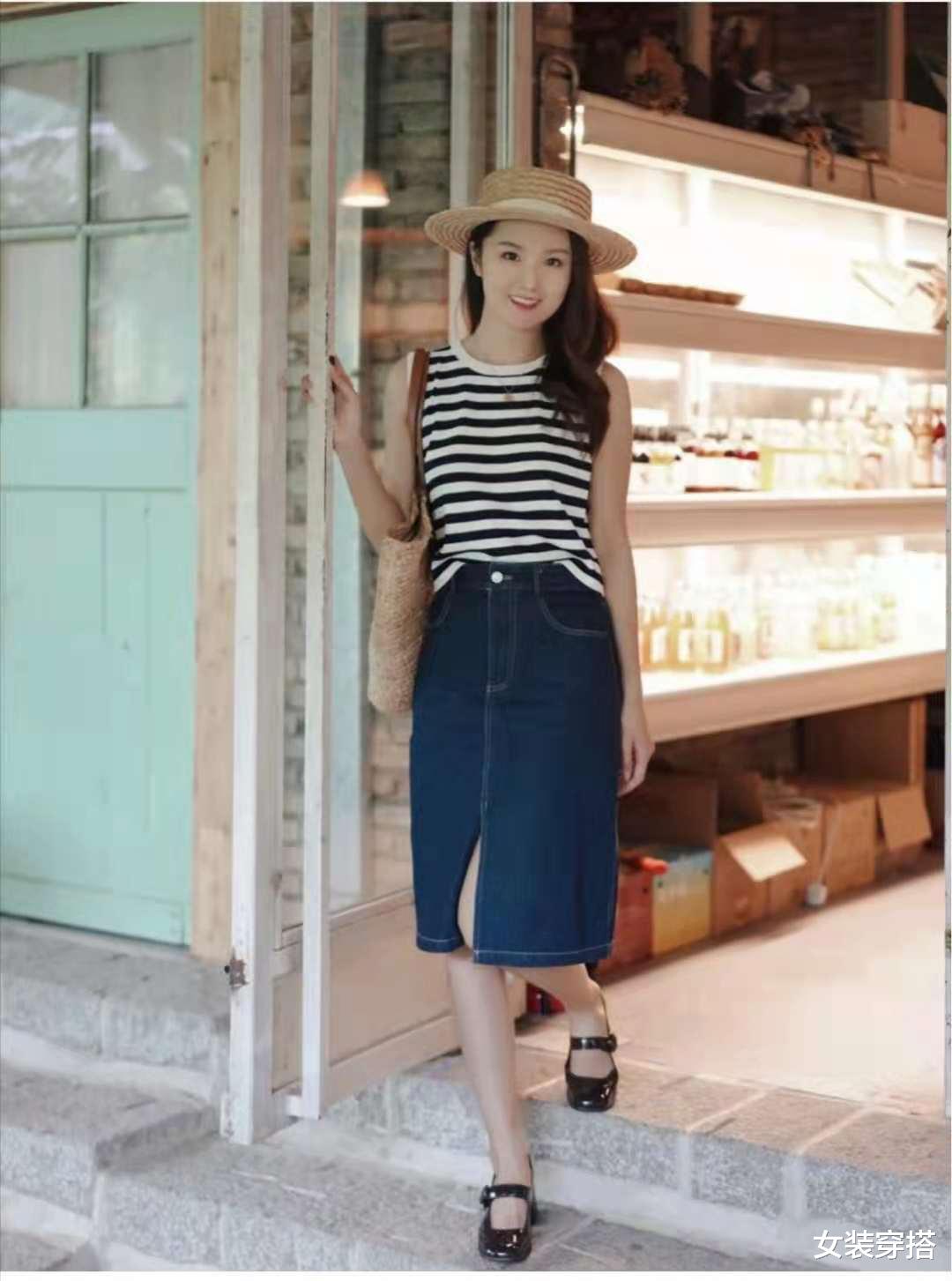 女装穿搭|条纹t恤搭配什么裙子好看