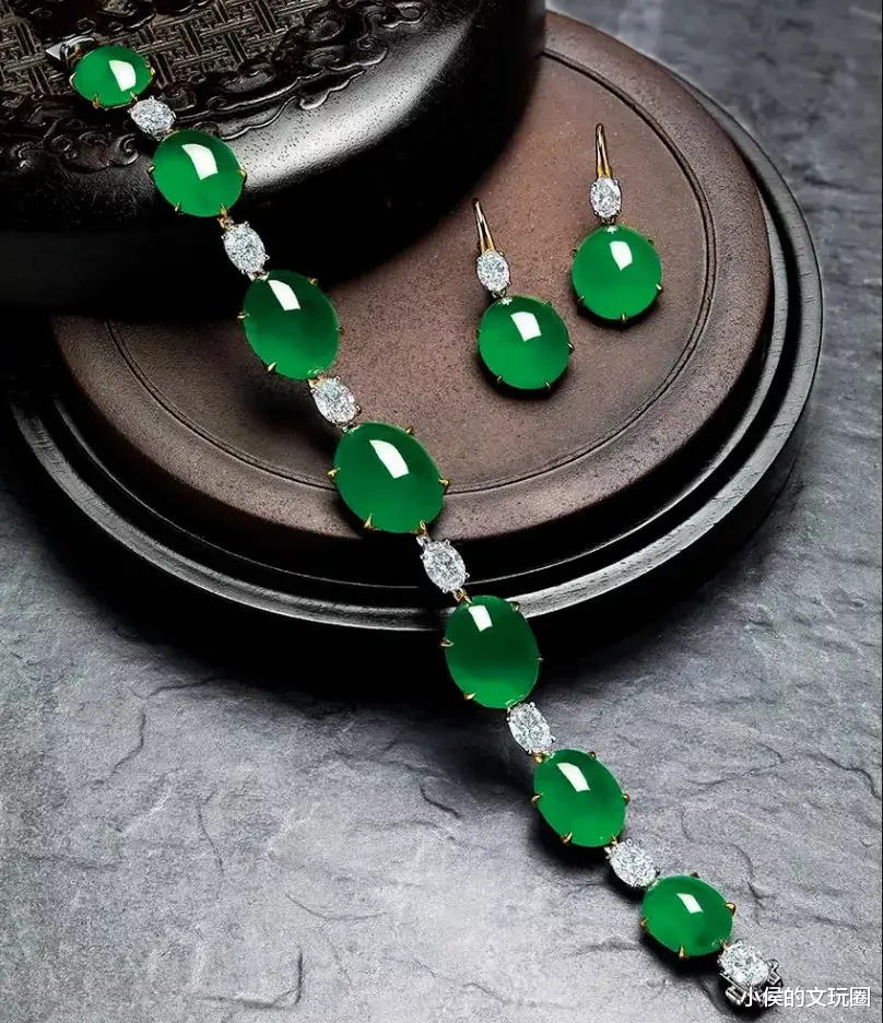 翡翠|美国疯狂印钞，你的钱正在加速贬值，怎么办？才发现它最保值！