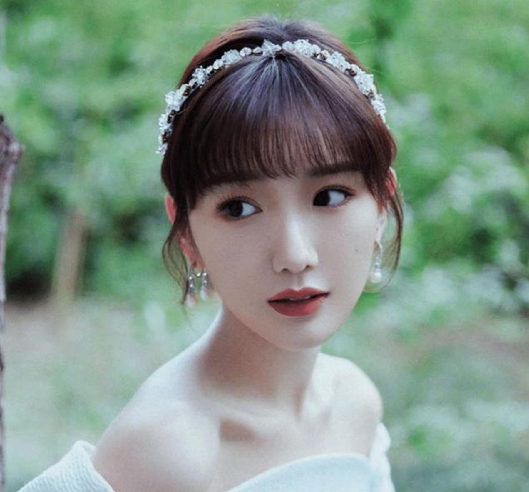 念念講娛樂 出生被丟進垃圾桶，32歲成大明星，父親上門索要5千萬養老費