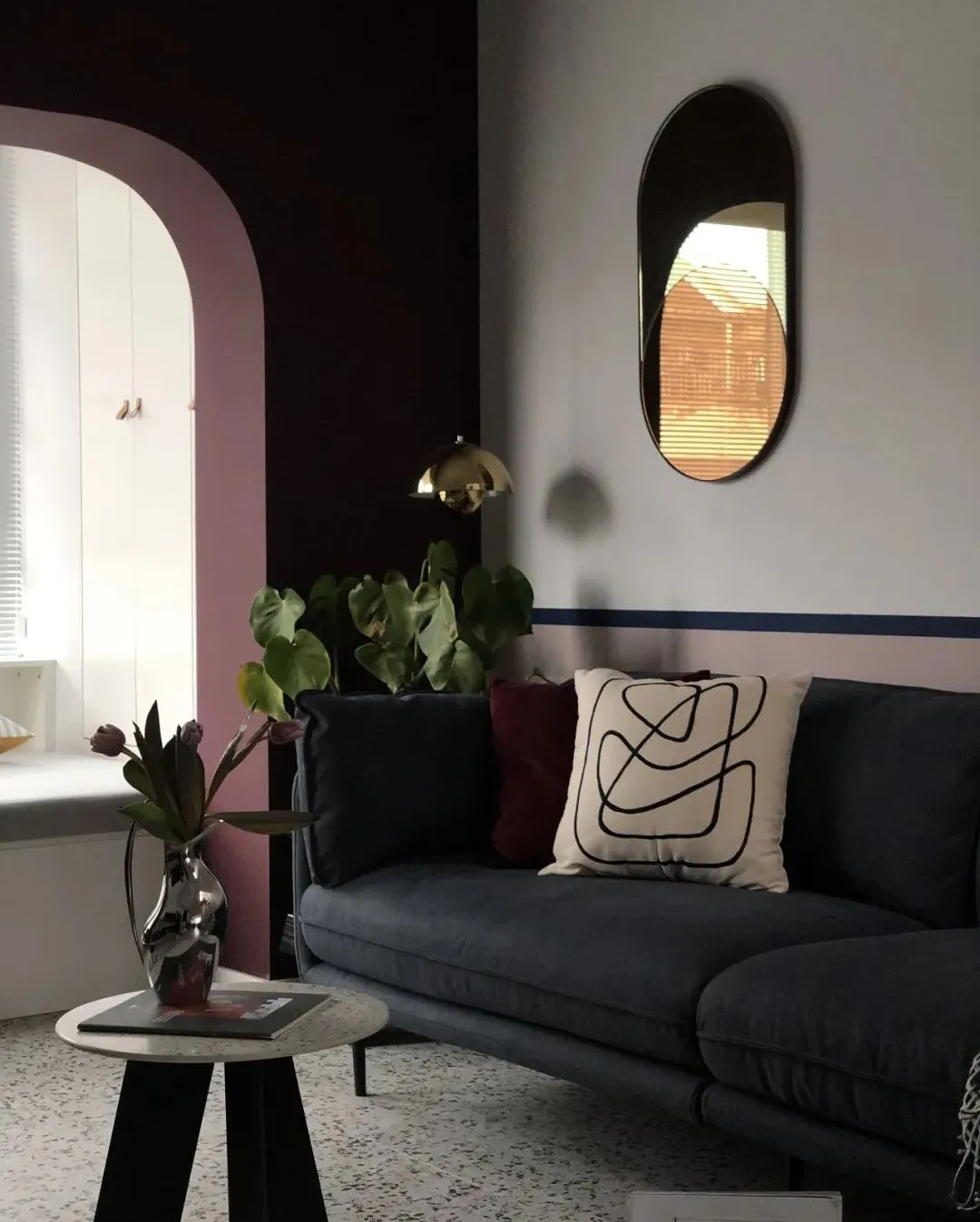 170㎡顶跃复式宅，「勃艮第红+蓝粉」分色，她家不动格局也能优雅又时髦！