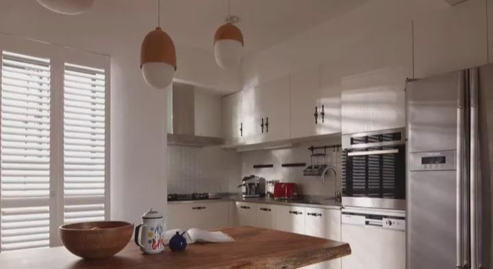 装修的时候他把家里的线管裸露在外面，没想到效果居然这么漂亮！