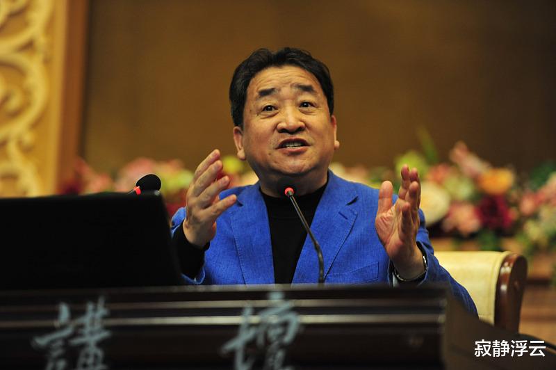 郭德纲|德云社成员热度骤减？郭德纲火了还是相声火了，老郭何时能被放过