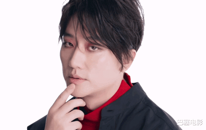 赵露思|风中凌乱！也不是不让男明星化妆，但化成这样有必要？