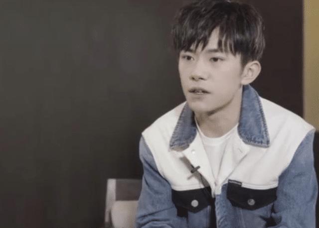 易烊千玺|易烊千玺想“退圈”?采访中直言心酸历程,看似光鲜实则负重前行