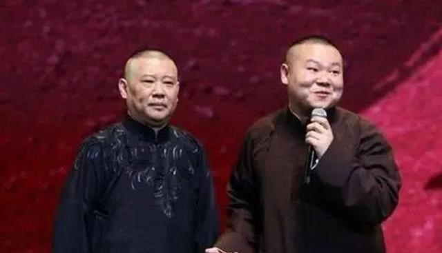 胡小小乖|德云社岳云鹏发视频，一个人完成斗笑社新Logo挑战，逗乐不少网友