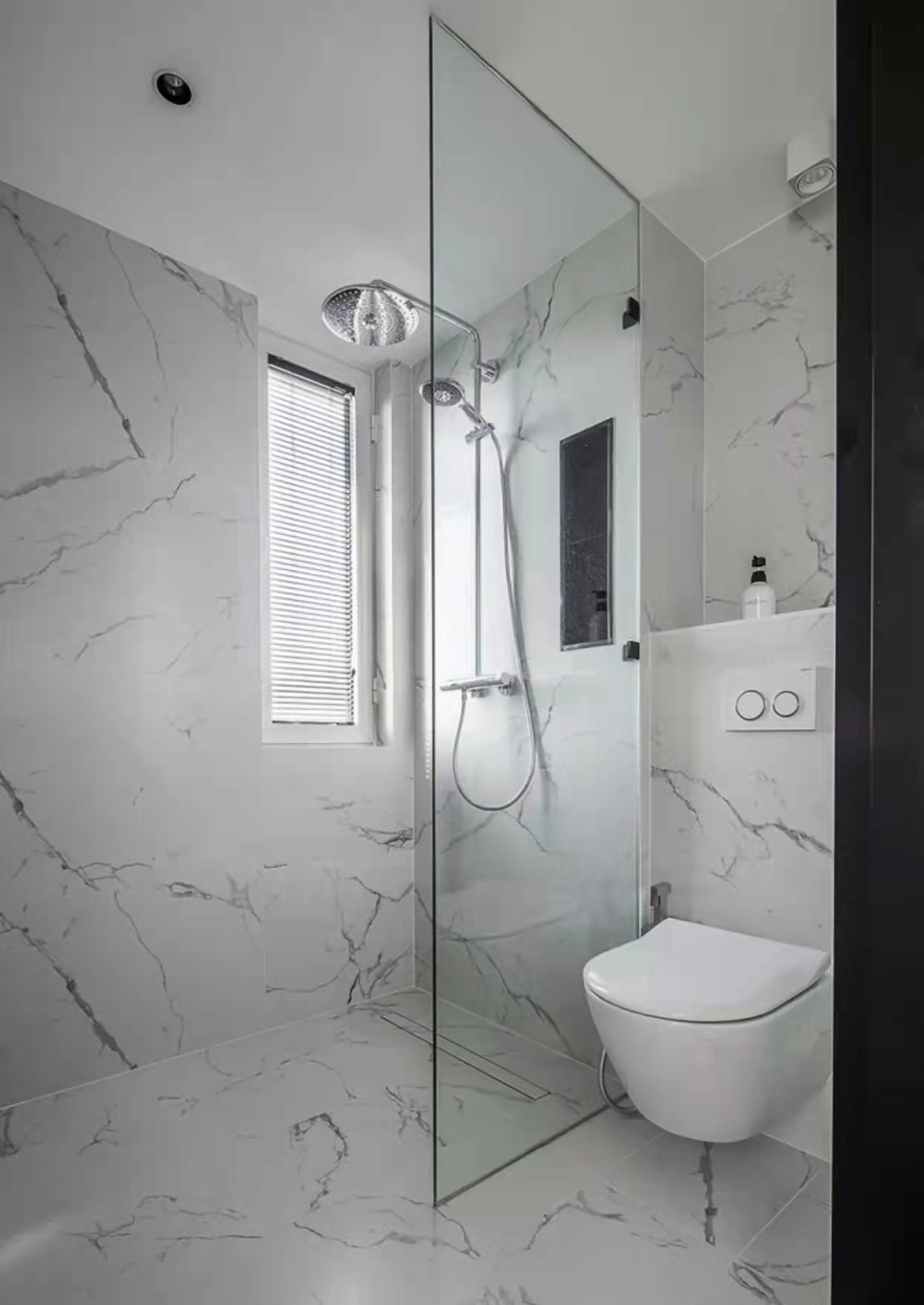 3个中看不中用的“卫生间”设计，又贵又难用，别再跟风走弯路！