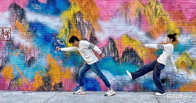 陈乔恩|陈乔恩穿情侣装秀恩爱,在小9岁男友面前好娇羞,舒淇点赞送祝福