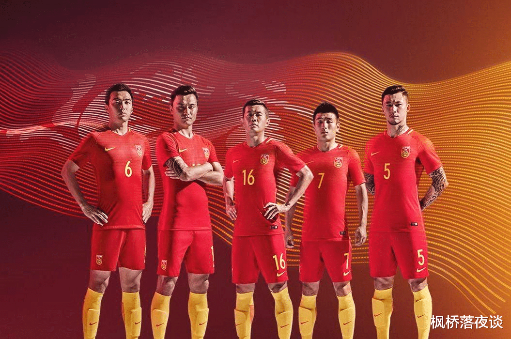 张玉宁|李铁没选错人！24岁土炮被名帅称中国顶级，关键时刻他靠得住！
