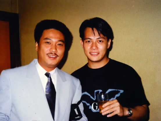 吴孟达|吴孟达生前体型怪异，粉丝上传图片，一眼就能看出问题