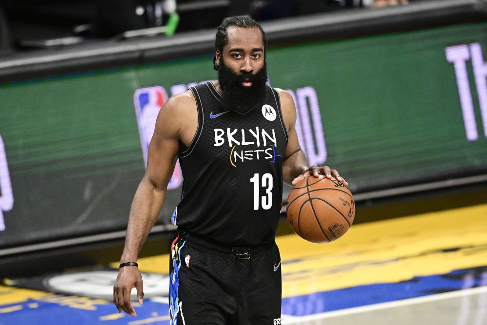 篮网队|篮网逆转雄鹿,哈登伤退王仕鹏幸灾乐祸遭打脸,杜欧合砍54+15+11