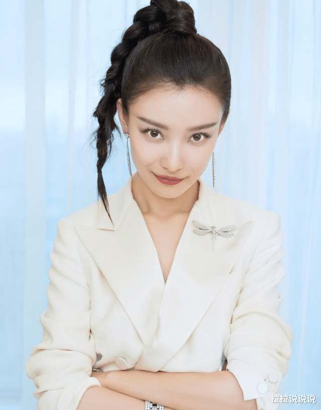 倪妮|30岁的倪妮身材姣好，曲线迷人，或许是运动帮了她