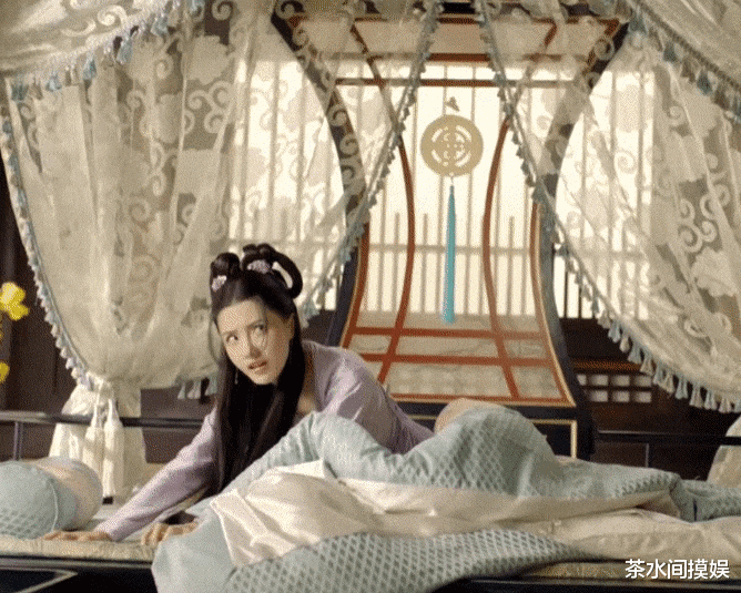 黄忆慈|同样是演“傻白甜”，为何有人娇俏灵动，有人演成了“真傻子”？