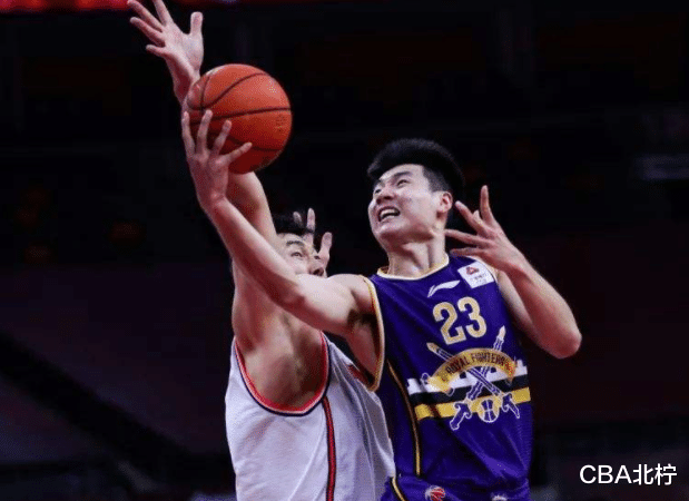吉林男篮|CBA三消息：吉林引援宣告失败，胡金秋MVP排第一，王向彬空篮扣飞