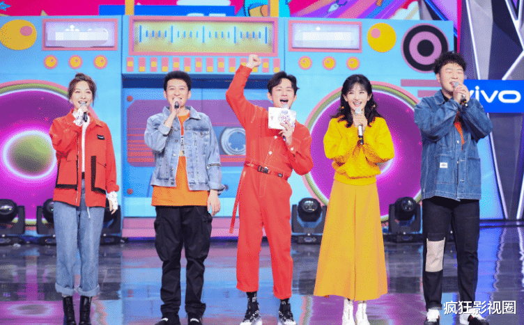 奥运冠军|饭圈的“毒瘤”，其实早就渗入体坛，奥运冠军杨倩也没逃过