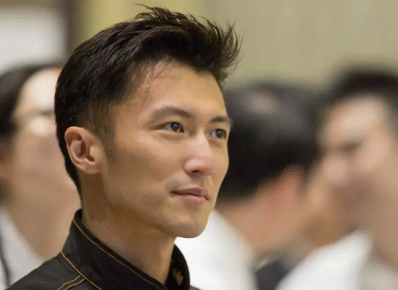 林志玲|限籍令落地，刘亦菲曾嘲郎朗弹棉花，如今捞金难朗朗不选她是对的