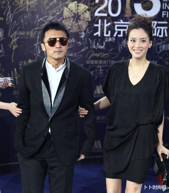 谢霆锋|她才是谢霆锋身边“不离不弃”的女人，漂亮有气质，眉宇间神似王菲！