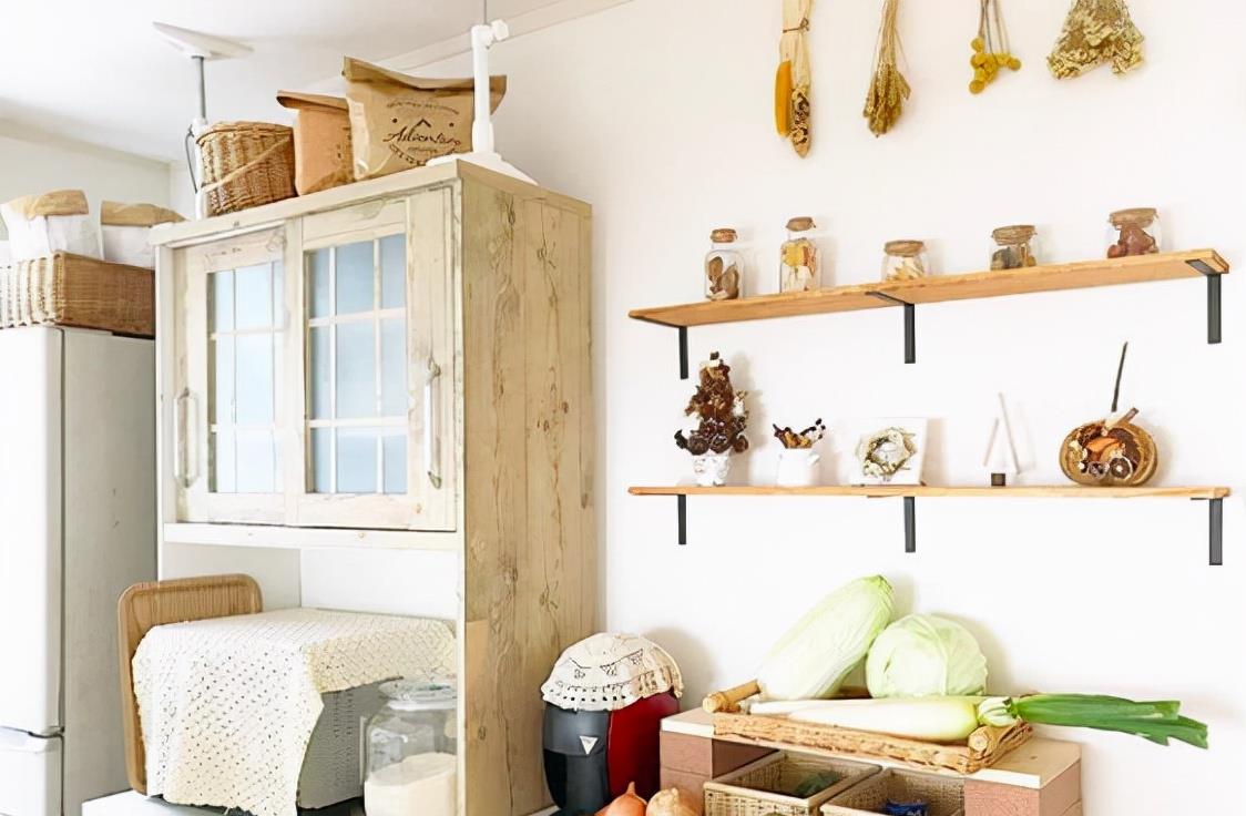 日本小夫妻晒精致2人居，没办婚礼没有生娃，却把日子过成了诗