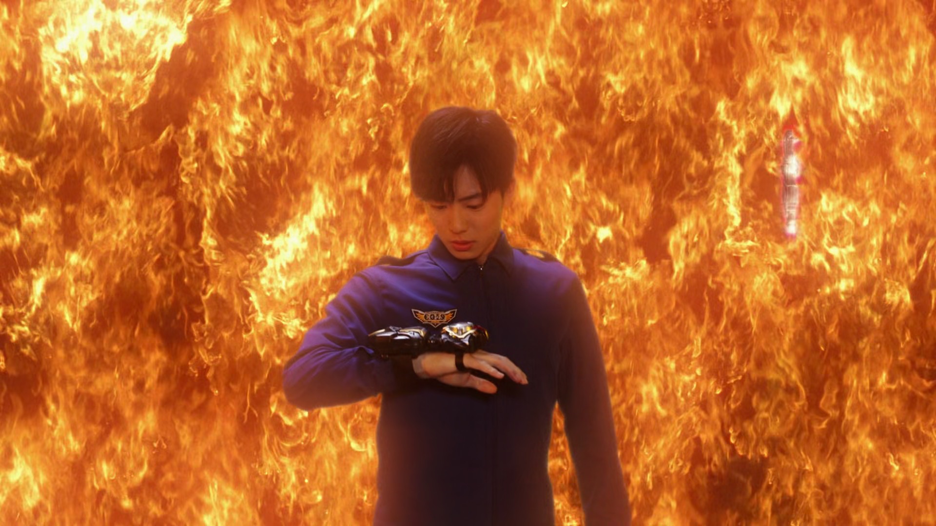 acgn漫評|?新生代戴拿變身器公開，將以特殊方式聯動卡牌變身