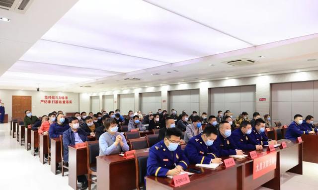 桉凉薄荷凉 太原约谈全市洗浴、汗蒸、桑拿、按摩、足疗等公共娱乐场所负责人