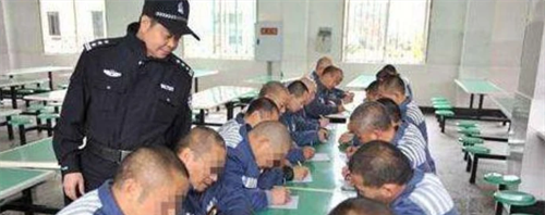 白宝山:因盗窃被判15年,服刑时收到女儿一封信,出狱后连杀17人