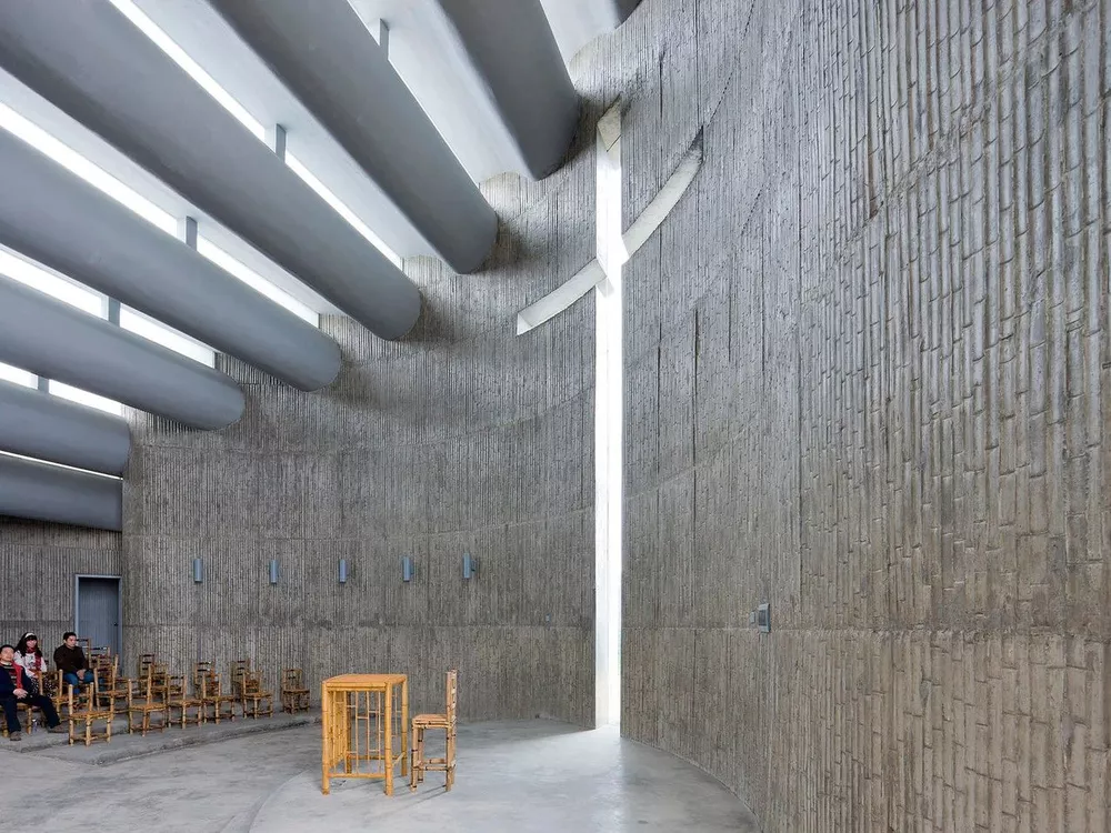 什么是竹模清水混凝土？