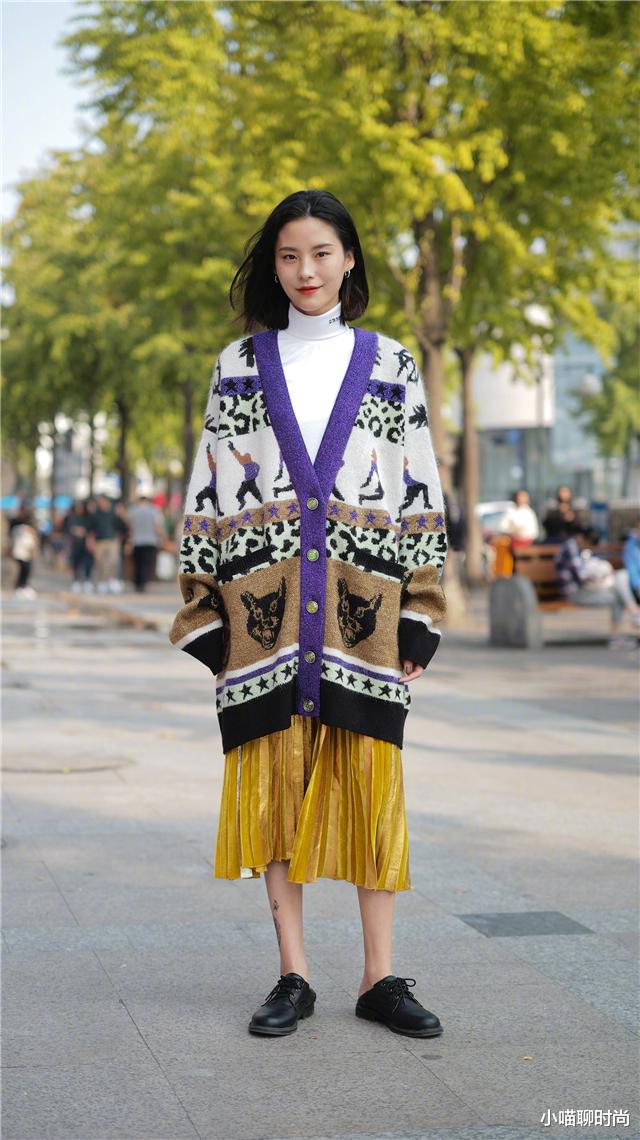 小喵聊时尚 冬天穿什么内搭？除了毛衣，这3种“高领衫”都可以，百搭又保暖