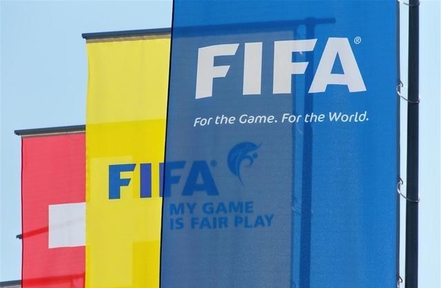 上海申花|巴甲豪门将向国际足联起诉上海绿地申花！科林蒂安发表声明