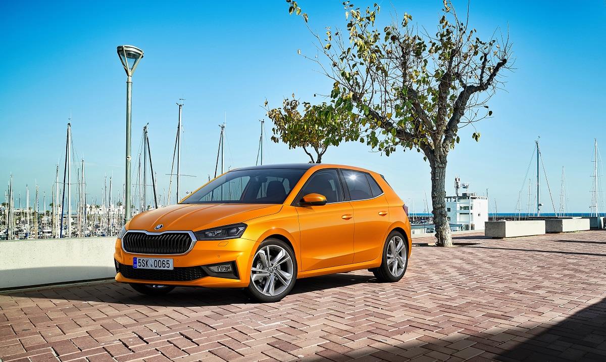 斯柯达晶锐|城市小巨人斯柯达Fabia代步出行还算方便