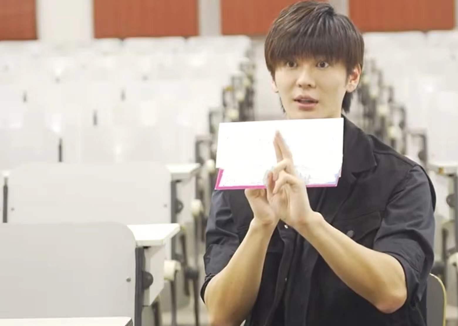 女心理师|军艺校草、专业状元、撞脸李晨的王嘉,因演《女心理师》男二火了