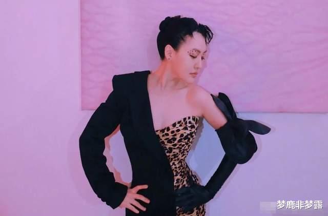 小S|小S因不当言论纷纷被解约,其实她害怕的,远不止这些