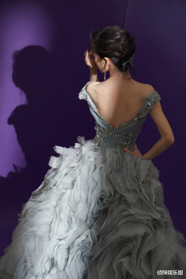 Angelababy|瘦得太夸张！Baby生图引争议，背部被指吸脂坑坑洼洼就一层皮