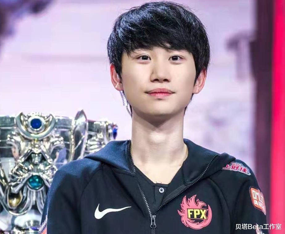  1周少赚40万，脱粉11万人！Doinb风评下滑后，彻底人财两空