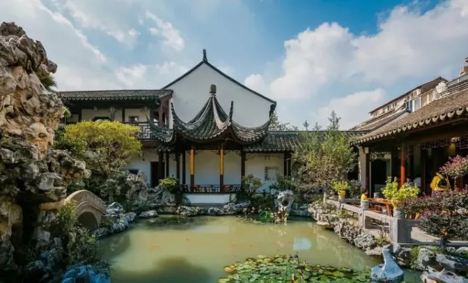 苏素明式红木家具 拥有一座庭院，沏茶读书，卧听风雨 ！