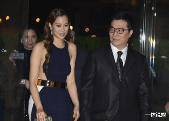 王亚平|她24岁嫁给李嘉诚，8年时间生4个娃，生出儿子奖励一艘游艇